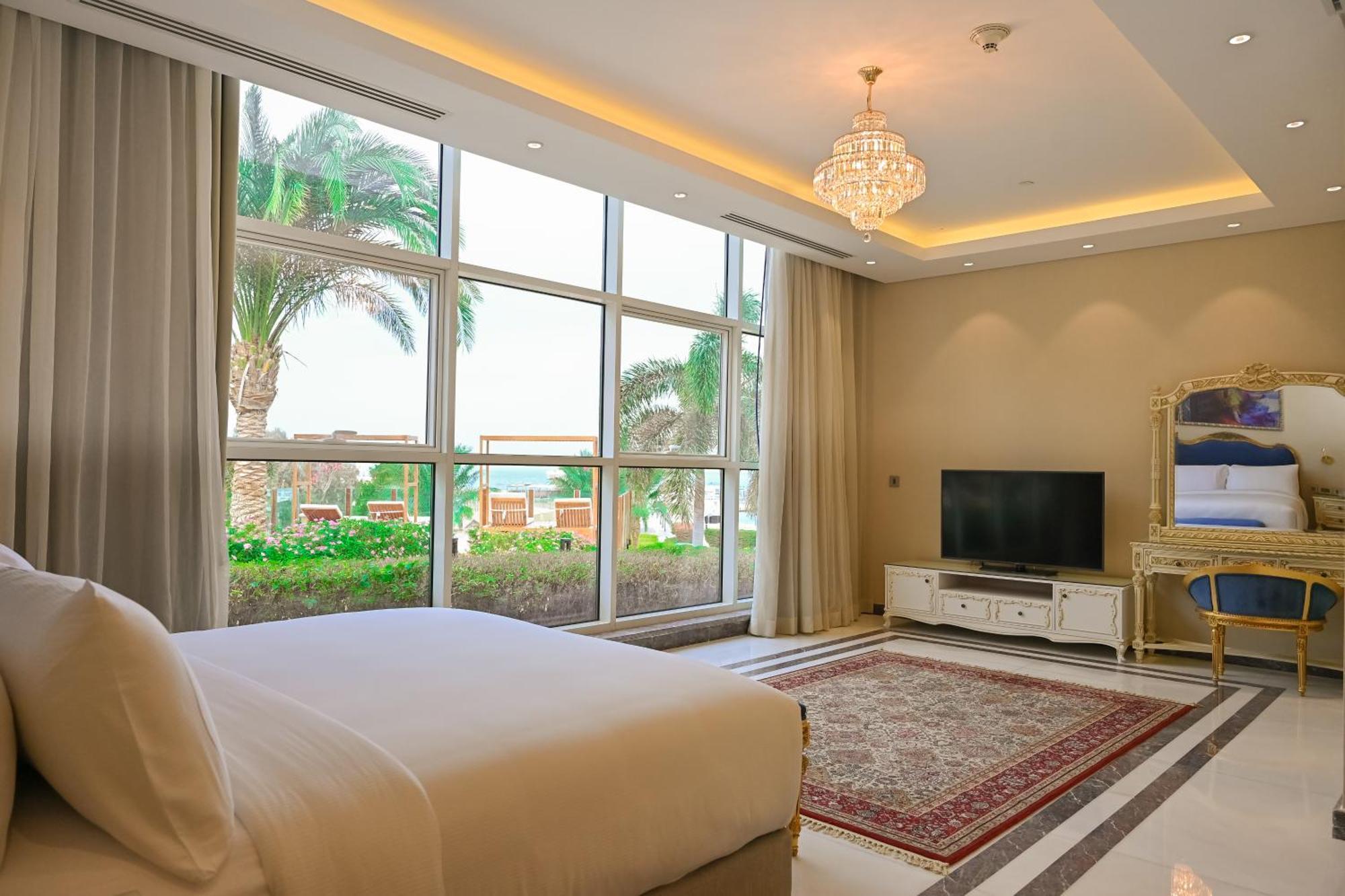 Hilton Hurghada Plaza Hotel Esterno foto A bedroom at the resort