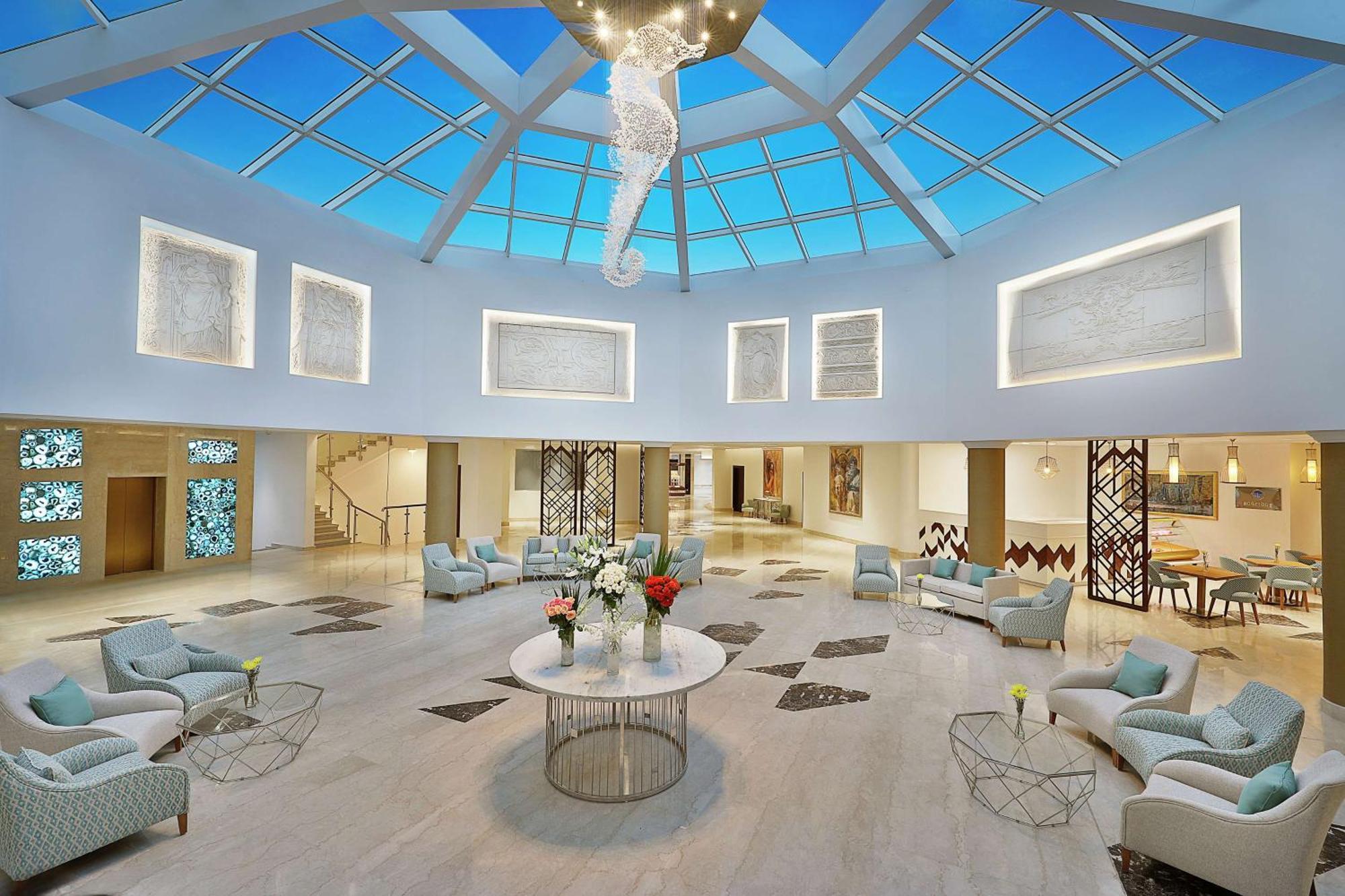 Hilton Hurghada Plaza Hotel Esterno foto